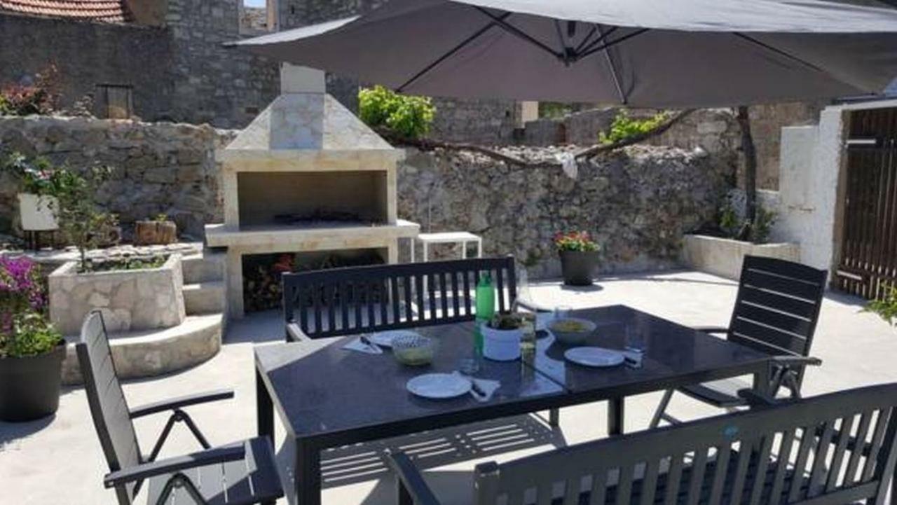 Villa Ines Komiža Exterior foto